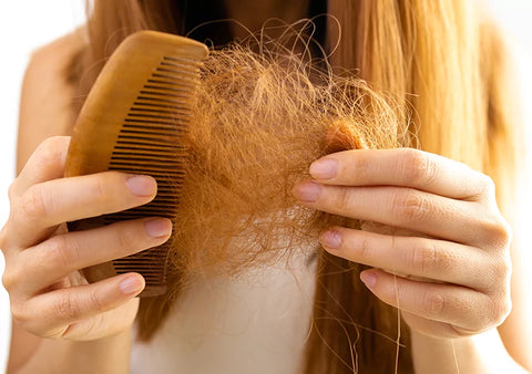 Comment prévenir la chute des cheveux chez les femmes ?